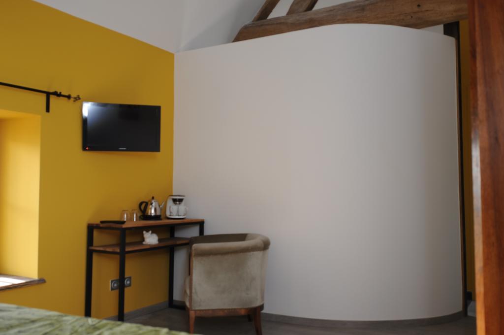 Le Clos De Fernande Corcelles-les-Arts Номер фото