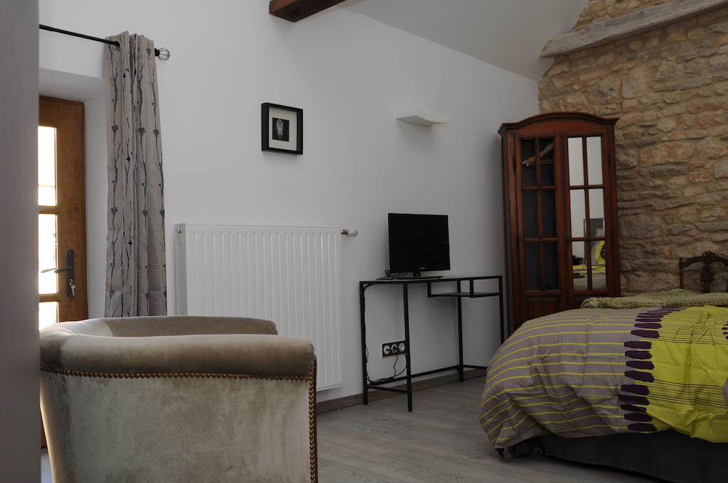 Le Clos De Fernande Corcelles-les-Arts Номер фото