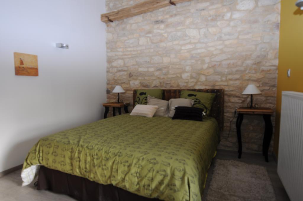Le Clos De Fernande Corcelles-les-Arts Номер фото